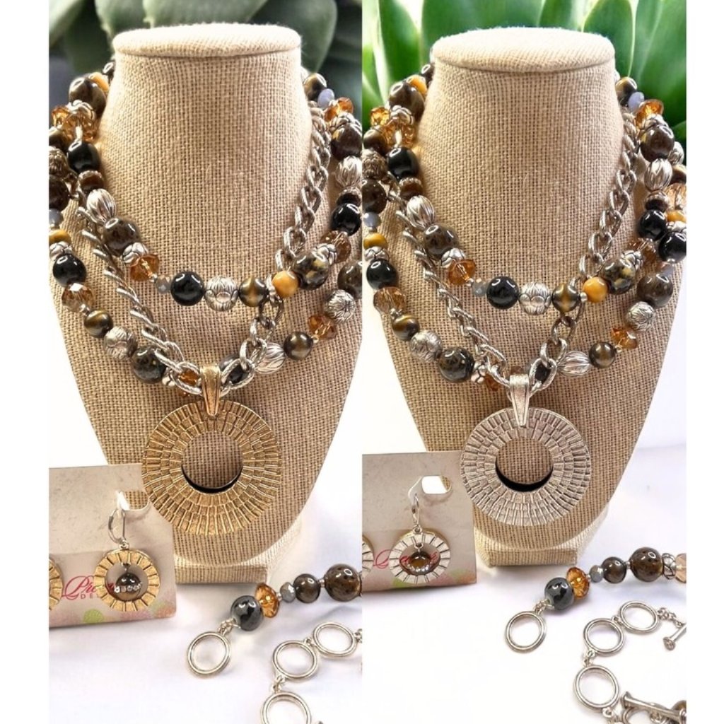 Premier Designs Necklace, Earring And Bracelet Set Reversible Gold & Silver
